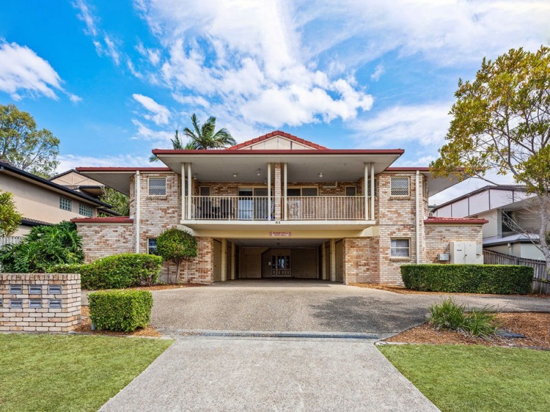 1/64 Miles Street, Hawthorne QLD 4171