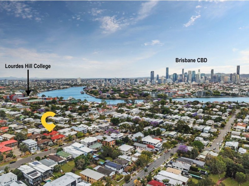 1/64 Miles Street, Hawthorne QLD 4171