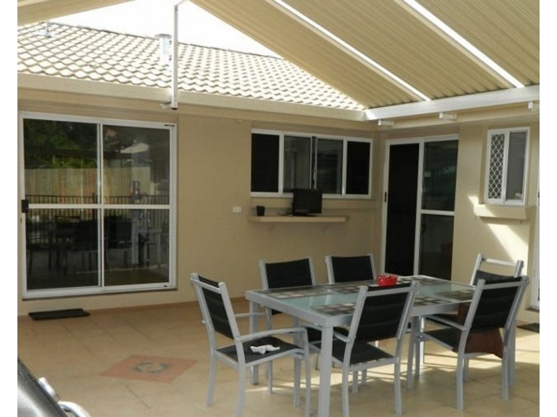 42 Chateau Street, Calamvale QLD 4116