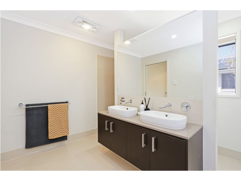 333 Wishart Road, Wishart QLD 4122