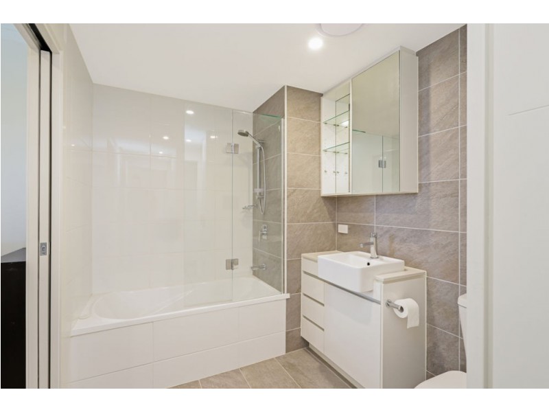 153/986 Wynnum Rd, Cannon Hill QLD 4170