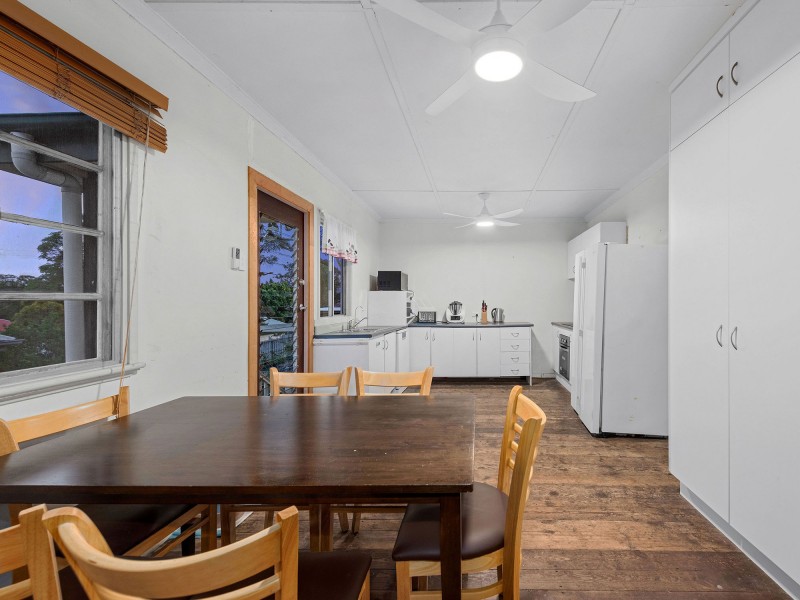 1169 Cavendish Road, Mount Gravatt East QLD 4122