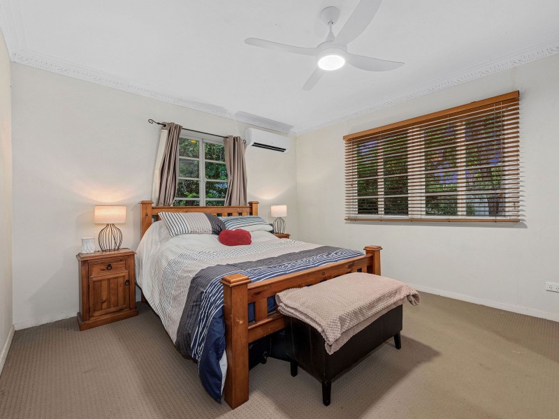 1169 Cavendish Road, Mount Gravatt East QLD 4122