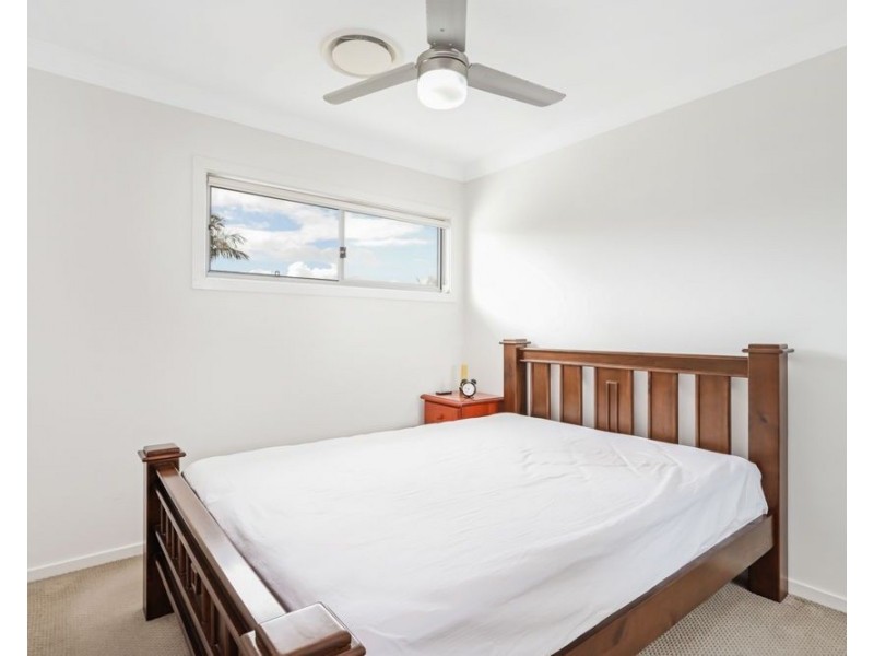 1/200 Meadowlands Rd, Carina QLD 4152