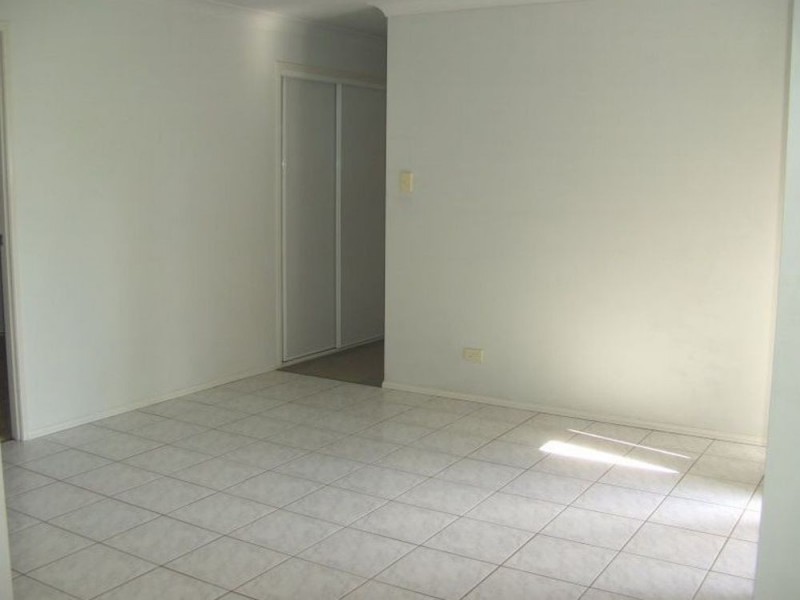 4 Lange Court, Calamvale QLD 4116