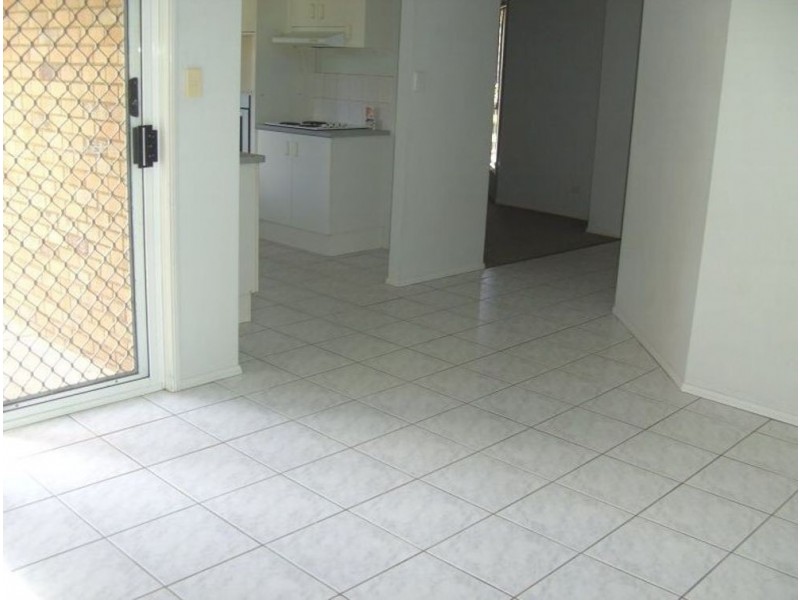 4 Lange Court, Calamvale QLD 4116