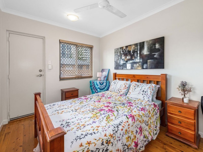 25 Thornton Street, Surfers Paradise QLD 4217