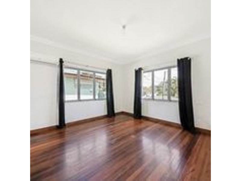 372 Musgrave Rd, Coopers Plains QLD 4108