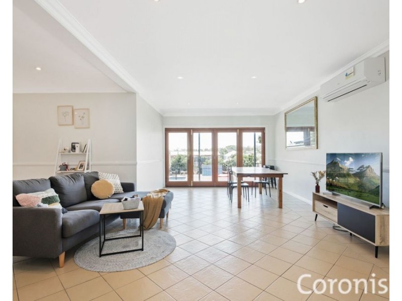 60 Delsie Street, Cannon Hill QLD 4170