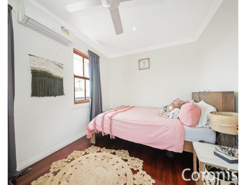 60 Delsie Street, Cannon Hill QLD 4170