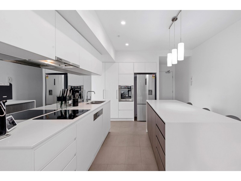 10303/300 Old Cleveland Road, Coorparoo QLD 4151