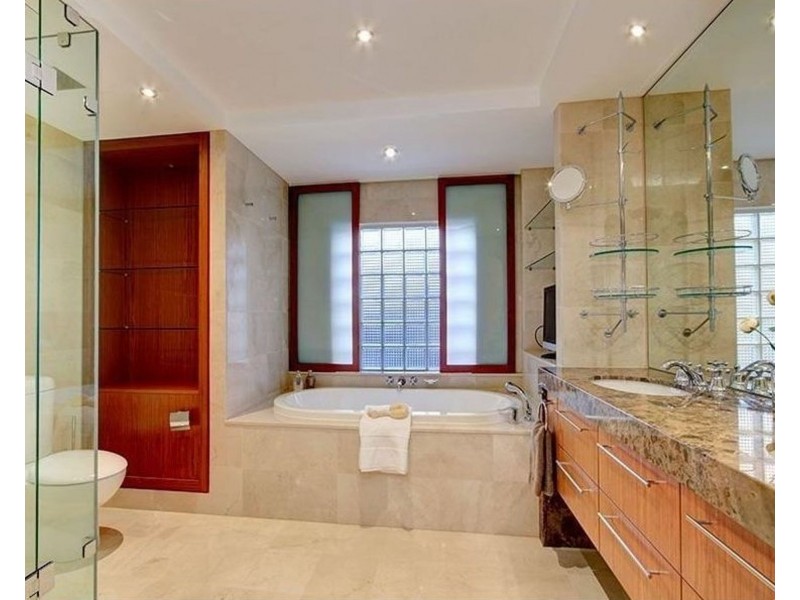 3N/39 Castlebar Street, Kangaroo Point QLD 4169