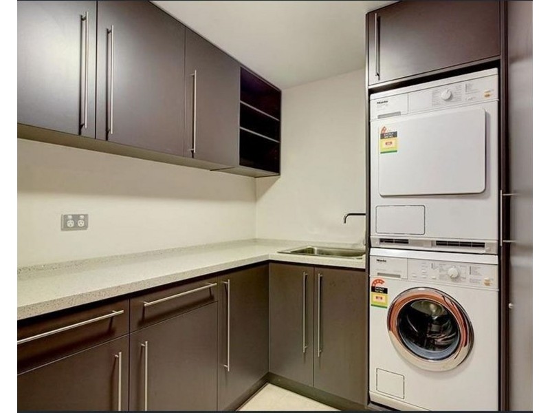 3N/39 Castlebar Street, Kangaroo Point QLD 4169