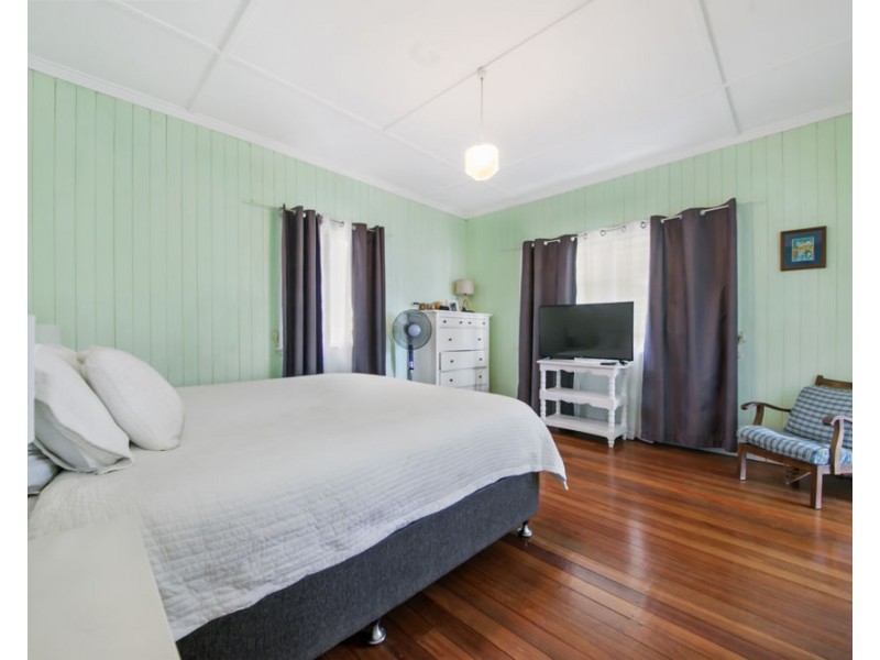 319 Stanley Road, Carina QLD 4152