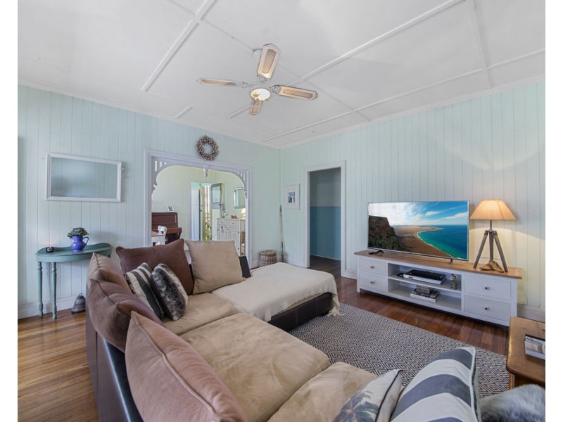 319 Stanley Road, Carina QLD 4152