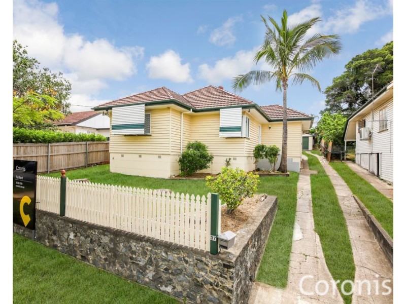 37 East Street, Camp Hill QLD 4152