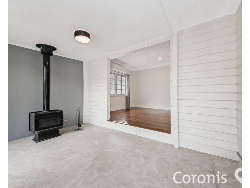 37 East Street, Camp Hill QLD 4152