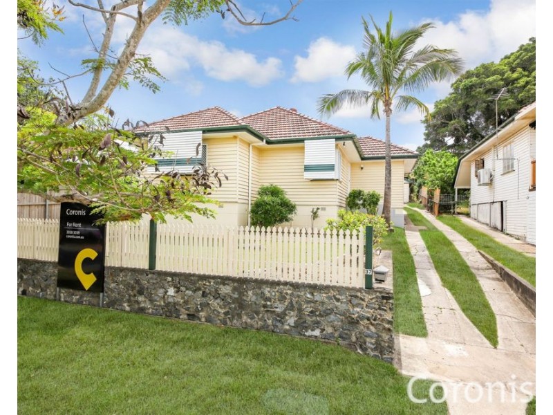 37 East Street, Camp Hill QLD 4152
