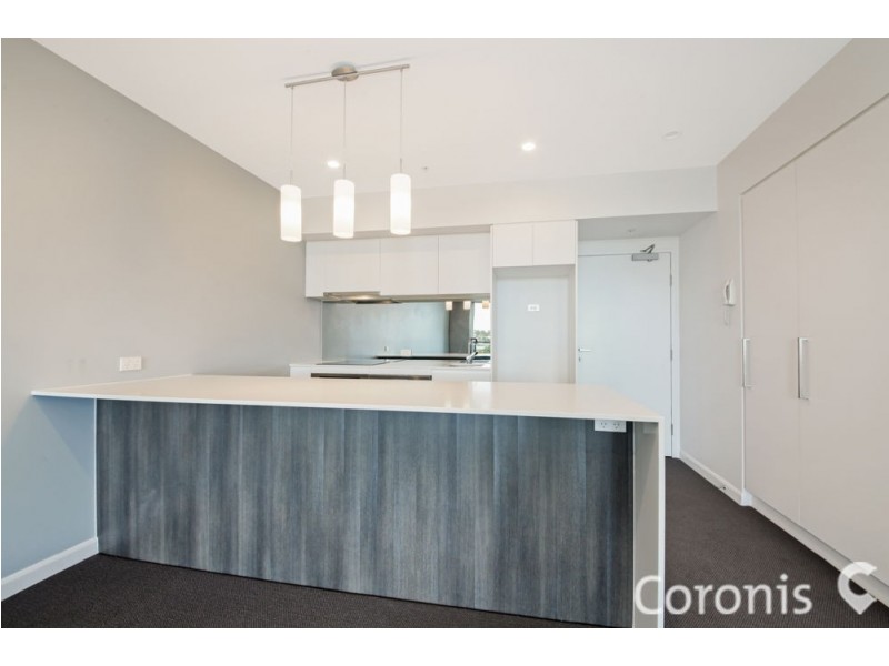 30706/300 Old Cleveland Road, Coorparoo QLD 4151