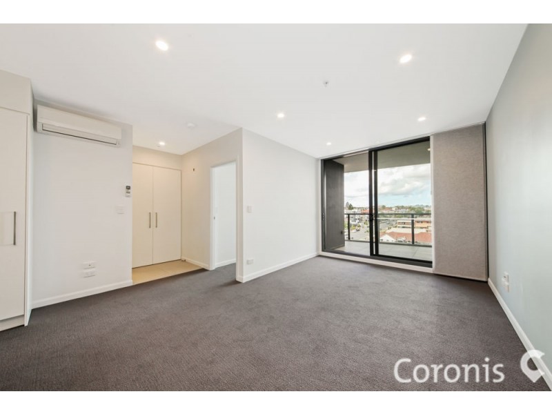 30706/300 Old Cleveland Road, Coorparoo QLD 4151