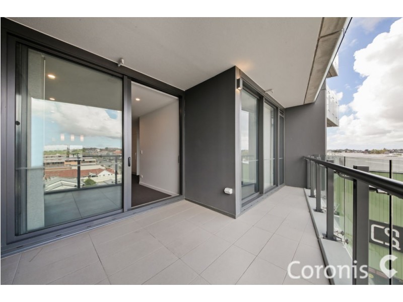 30706/300 Old Cleveland Road, Coorparoo QLD 4151