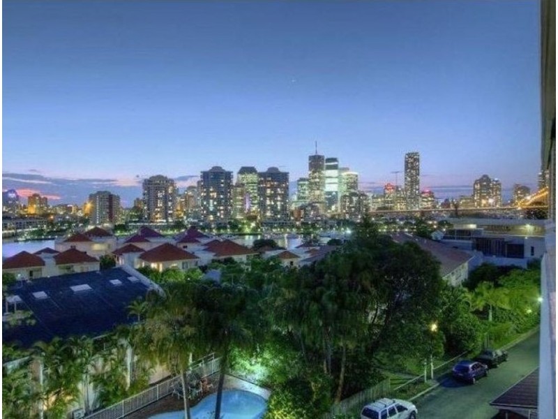 12/161 Moray Street, New Farm QLD 4005