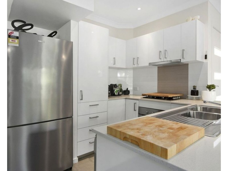 1/21 Montrose Road, Taringa QLD 4068