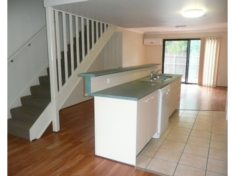 20/21 Boongall Road, Camp Hill QLD 4152