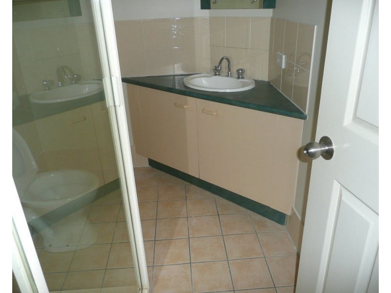 20/21 Boongall Road, Camp Hill QLD 4152