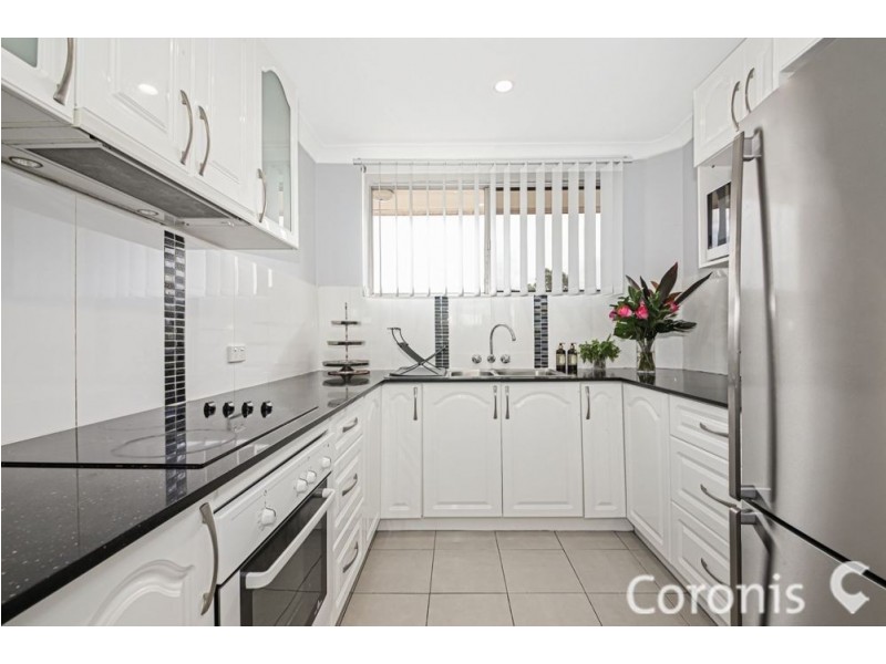 2/8 Drummond Street, Greenslopes QLD 4120