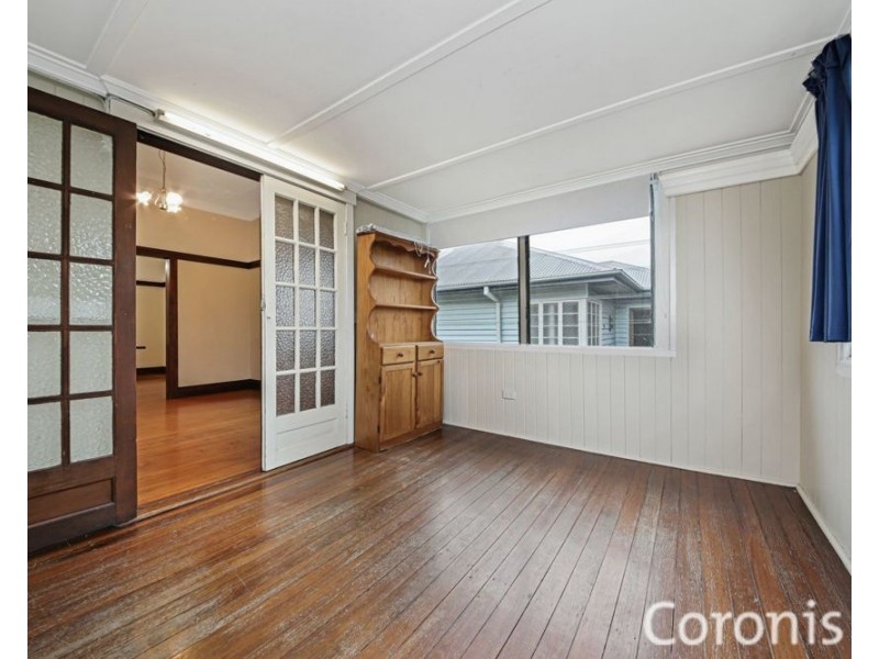 675 Old Cleveland Rd, Camp Hill QLD 4152