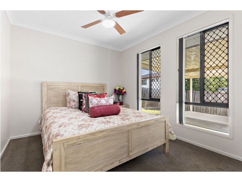 5A Glen Noble Avenue, Redbank Plains QLD 4301