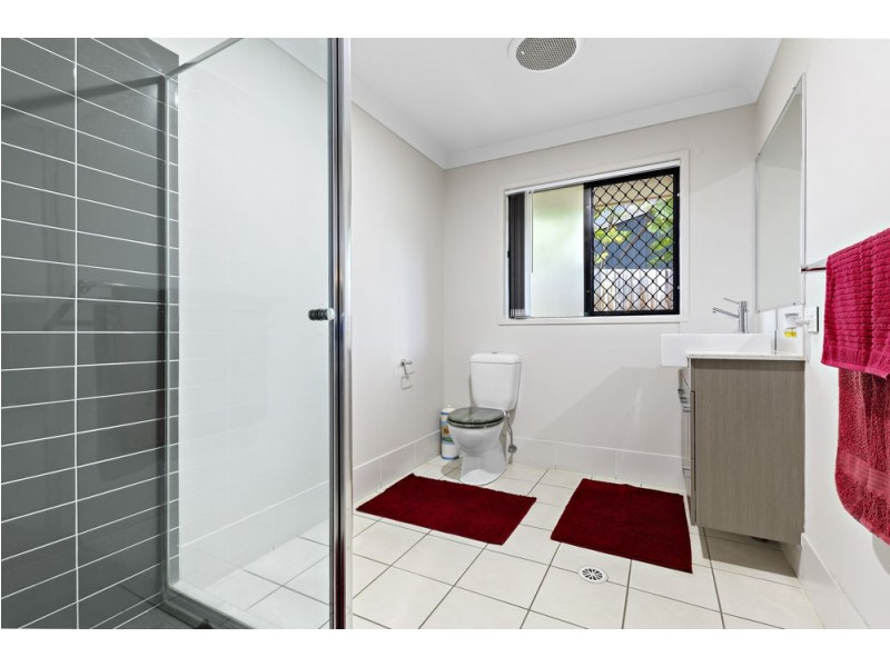 5A Glen Noble Avenue, Redbank Plains QLD 4301