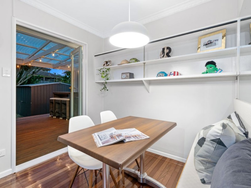 74 Amega Street, Mount Gravatt East QLD 4122