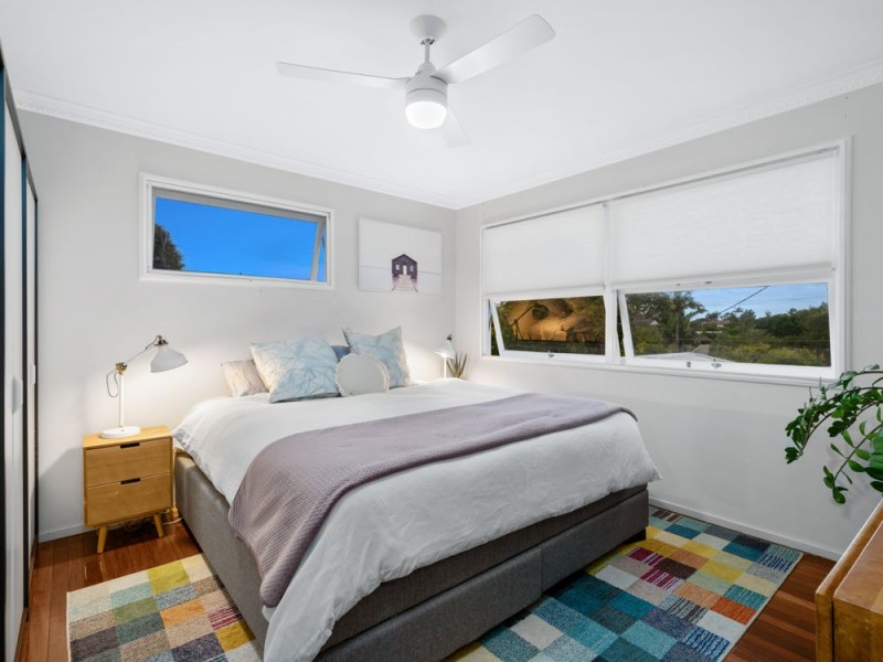 74 Amega Street, Mount Gravatt East QLD 4122