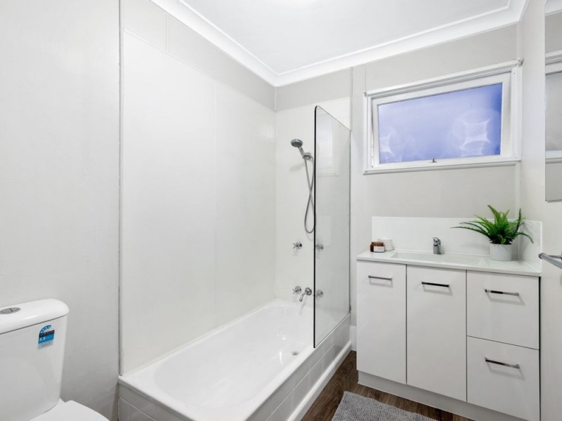 74 Amega Street, Mount Gravatt East QLD 4122