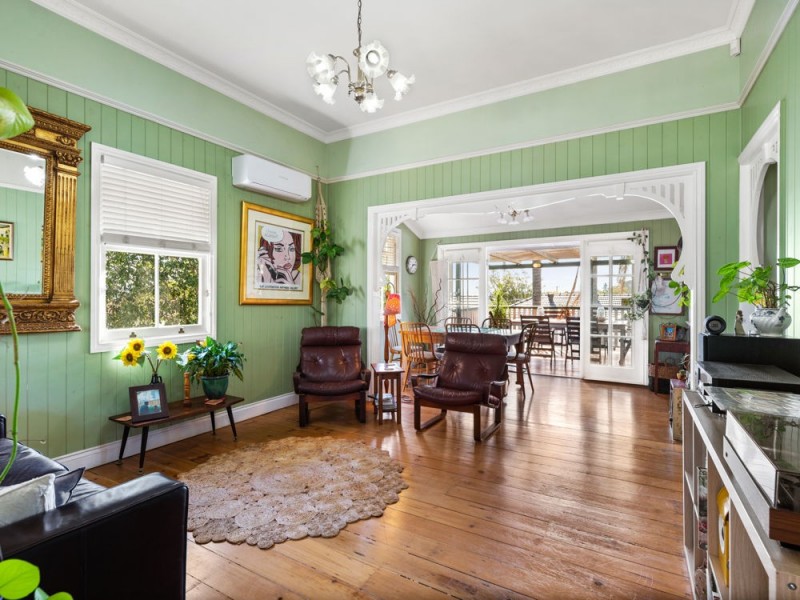 148 Oates Avenue, Holland Park QLD 4121