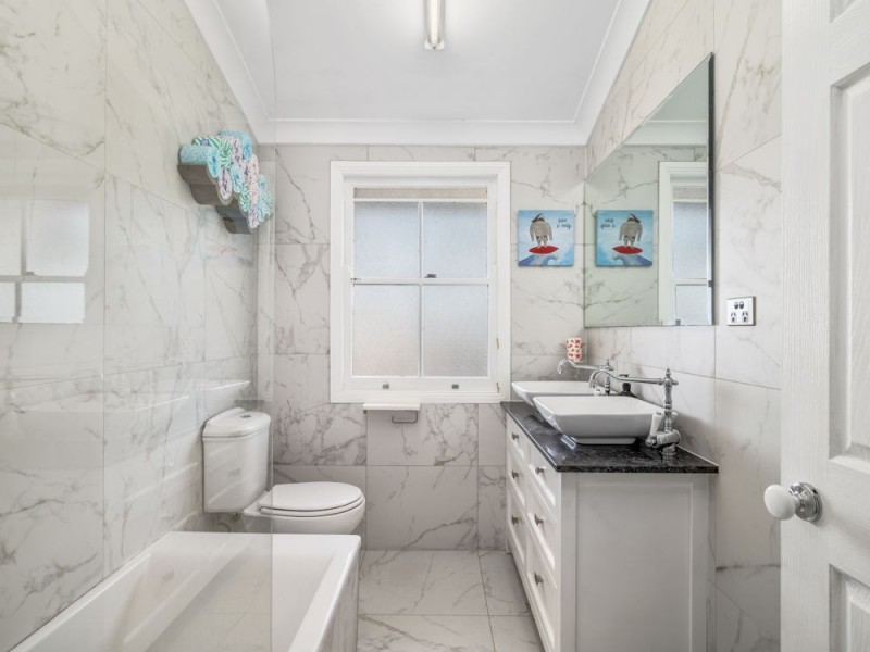 148 Oates Avenue, Holland Park QLD 4121