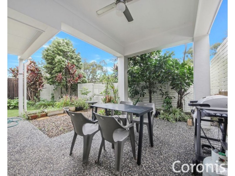 8 Worchester Crescent, Wakerley QLD 4154