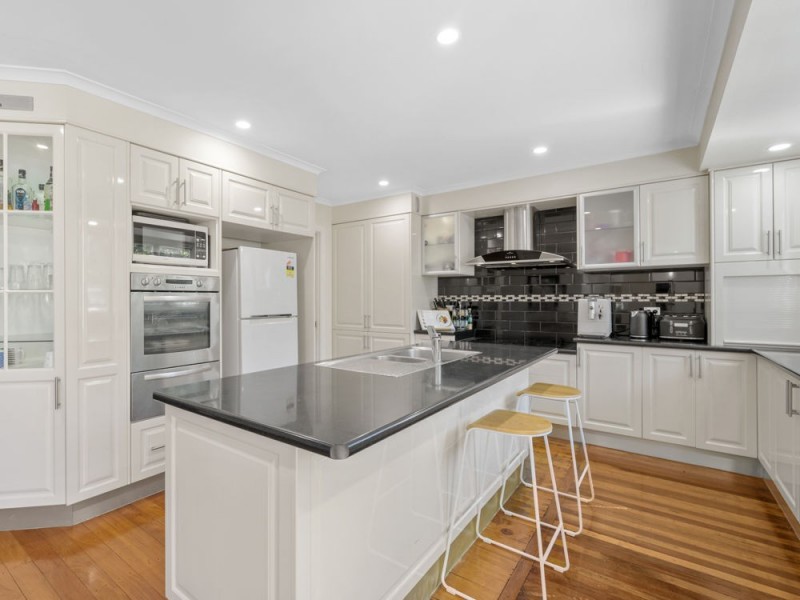 23 Amaroo Street, Archerfield QLD 4108