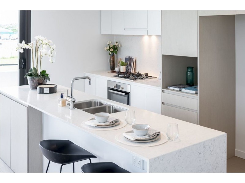 10212/320 MacArthur Ave, Hamilton QLD 4007