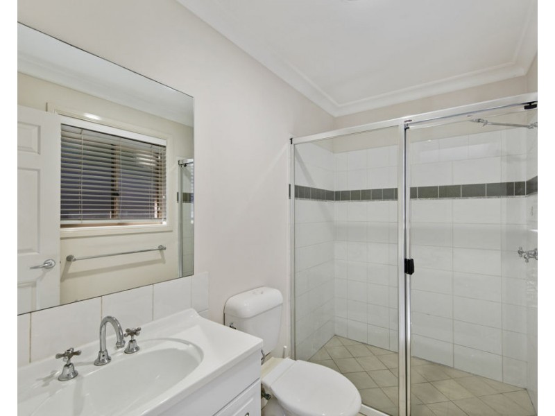 23 Adam St, Cleveland QLD 4163