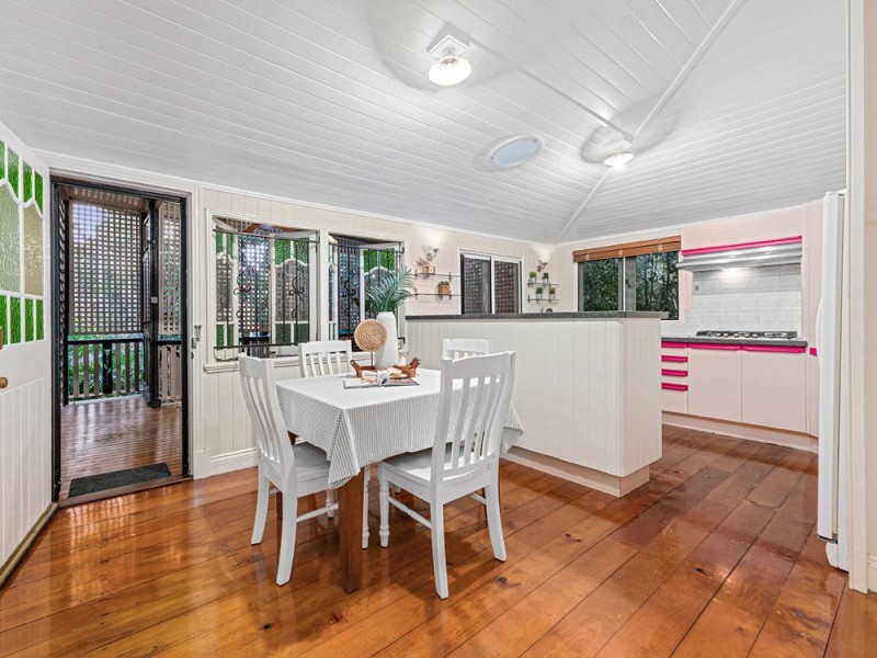 31 Shakespeare Street, Coorparoo QLD 4151