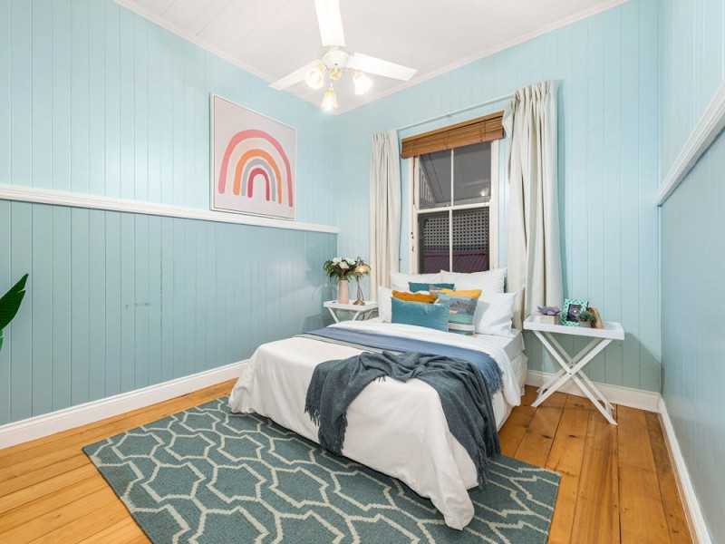 31 Shakespeare Street, Coorparoo QLD 4151