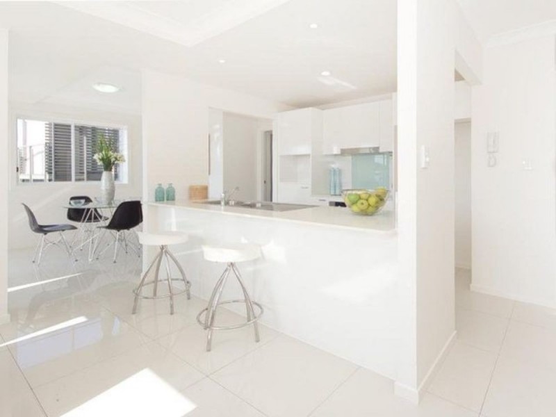 3/12 Lake Street, Yeronga QLD 4104