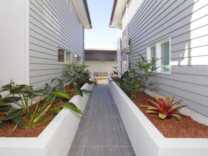 3/12 Lake Street, Yeronga QLD 4104