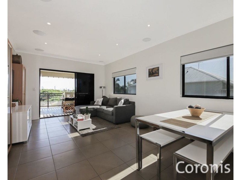 6/30 Crump Street, Holland Park West QLD 4121