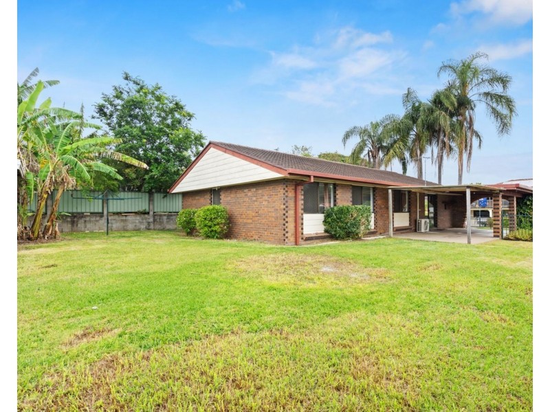 4 Carbora Street, Mansfield QLD 4122