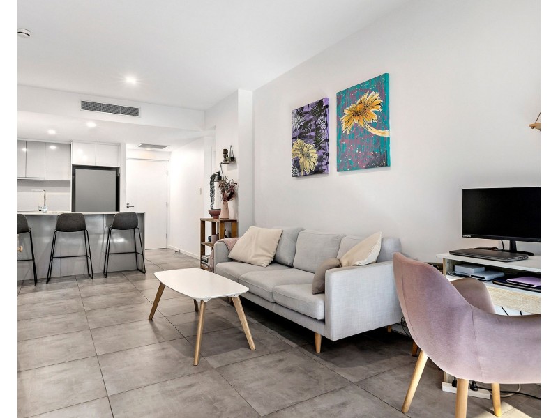 204/24 Ernest Street, Morningside QLD 4170