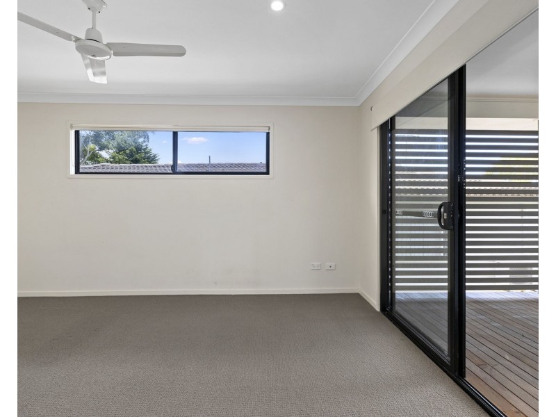 1 ARAKURTA ST, Lota QLD 4179